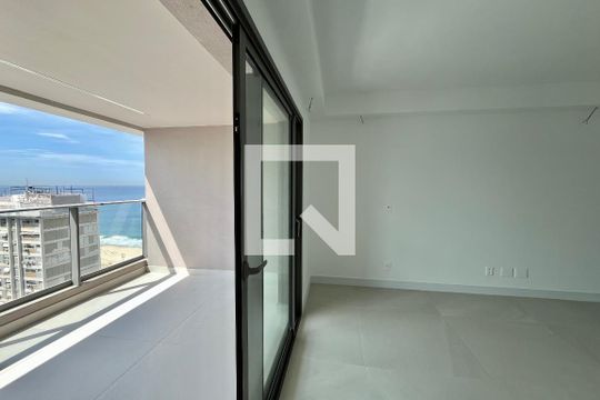 Kitnet/Studio à venda com 1 quarto, 45m² em Ipanema, Rio de Janeiro