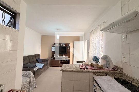 Sala de casa à venda com 4 quartos, 199m² em Jardim Danubio, Jundiaí