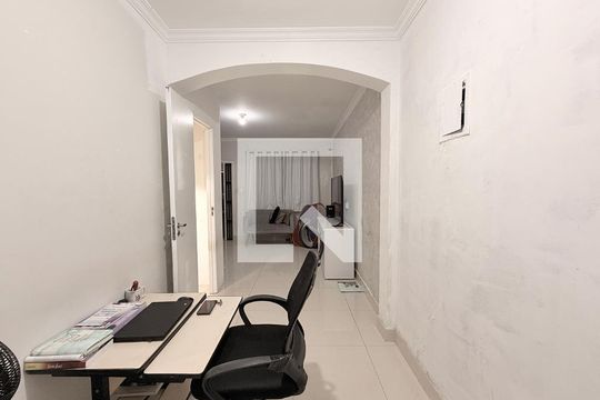 Sala de casa à venda com 4 quartos, 199m² em Jardim Danubio, Jundiaí
