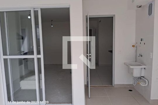 Apartamento à venda com 2 quartos, 72m² em Vila Primavera, São Paulo
