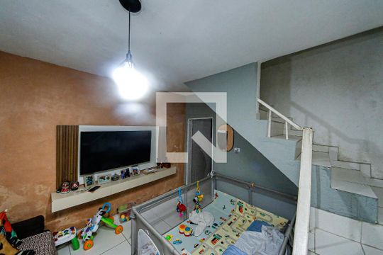 Sala de casa para alugar com 3 quartos, 300m² em Vila Ema, São Paulo