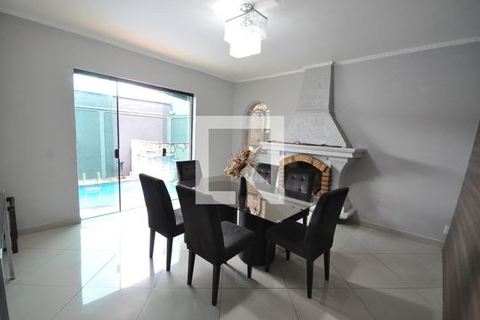 Sala de Jantar de casa de condomínio à venda com 4 quartos, 314m² em Jardim Guapira, São Paulo