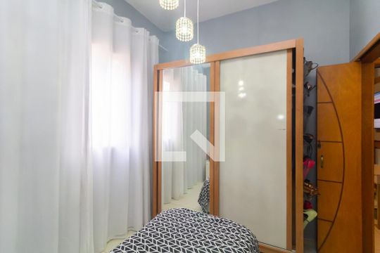 Quarto 1 de apartamento à venda com 2 quartos, 49m² em Vila Carmosina, São Paulo