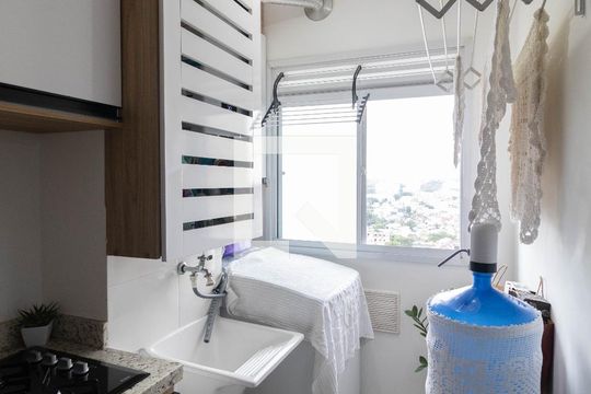 Cozinha e Área de Serviço de apartamento à venda com 2 quartos, 37m² em Vila Ré, São Paulo