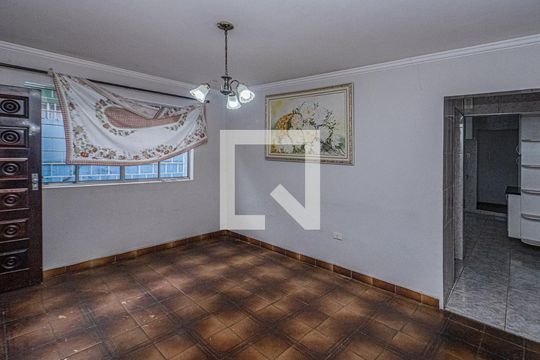 sala_3 de casa à venda com 2 quartos, 150m² em Jardim Patente, São Paulo