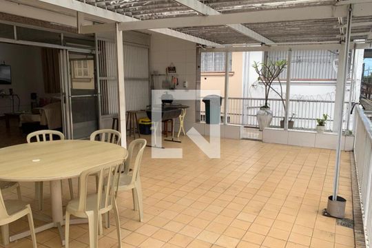 Varanda da Sala de casa para alugar com 3 quartos, 210m² em Pompéia, Santos