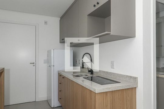 Sala / Quarto / Cozinha de apartamento à venda com 1 quarto, 24m² em Independência, Porto Alegre