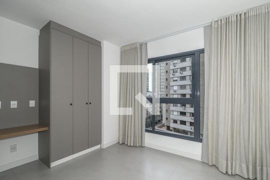 Sala / Quarto / Cozinha de apartamento à venda com 1 quarto, 27m² em Independência, Porto Alegre