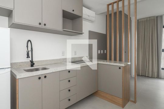 Sala / Quarto / Cozinha de apartamento à venda com 1 quarto, 27m² em Independência, Porto Alegre