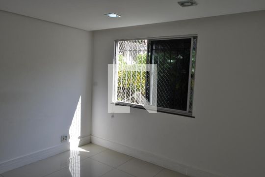 Sala de apartamento à venda com 2 quartos, 50m² em Engenho de Dentro, Rio de Janeiro