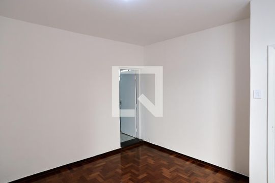 Suíte de casa à venda com 4 quartos, 228m² em Floresta, Belo Horizonte