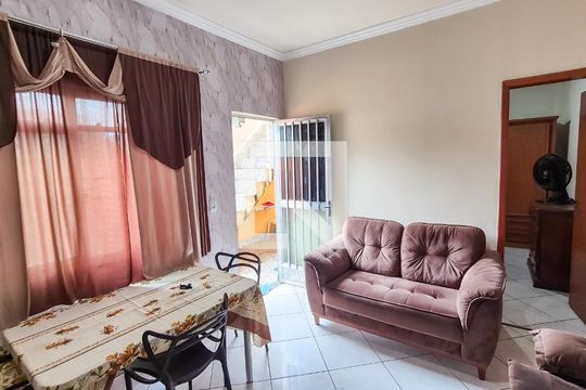 Sala de casa à venda com 2 quartos, 64m² em Irajá, Rio de Janeiro