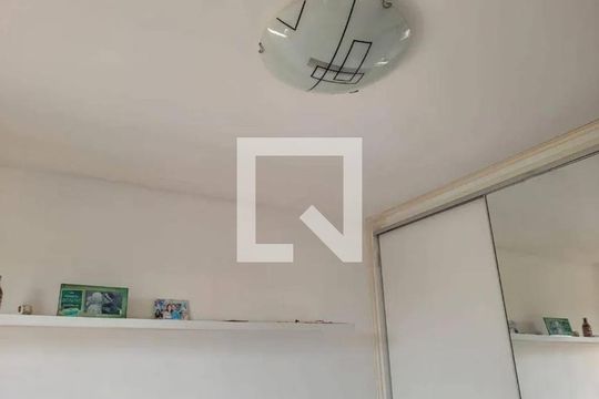 Quarto de apartamento para alugar com 3 quartos, 65m² em São João Climaco, São Paulo