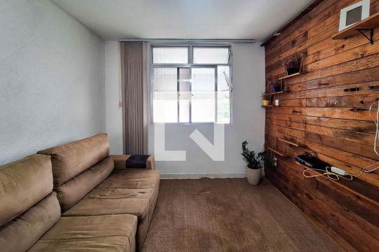 Sala de apartamento à venda com 2 quartos, 60m² em Largo do Barradas, Niterói