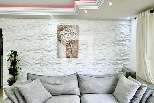 Sala de apartamento à venda com 2 quartos, 70m² em Vila Gopouva, Guarulhos