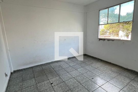 Quarto de apartamento à venda com 2 quartos, 43m² em Itaquera, São Paulo