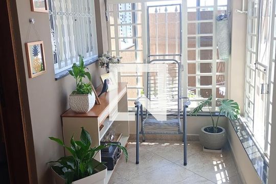 Casa à venda com 4 quartos, 250m² em Parque Sao Luis, São Paulo