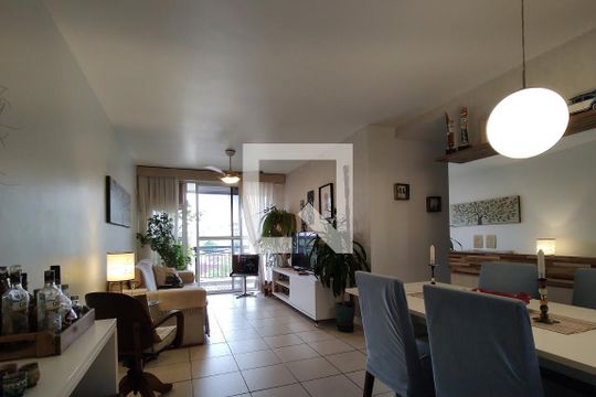 Sala de apartamento à venda com 3 quartos, 90m² em Freguesia (jacarepaguá), Rio de Janeiro