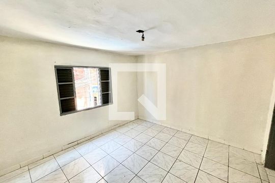 Quarto de casa para alugar com 1 quarto, 33m² em Vila Aurora (zona Norte), São Paulo