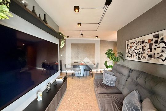 Sala  de apartamento para alugar com 3 quartos, 94m² em Vila Cordeiro, São Paulo