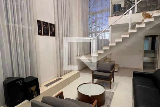 Sala de casa à venda com 3 quartos, 314m² em Parque das Universidades, Campinas