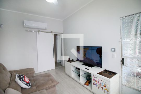 Sala de casa à venda com 4 quartos, 293m² em Vila Kosmos, Rio de Janeiro