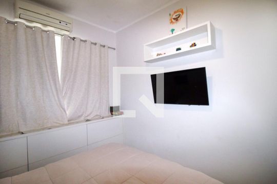 Quarto 2 de casa à venda com 4 quartos, 293m² em Vila Kosmos, Rio de Janeiro