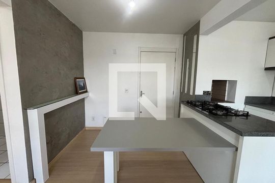 Apartamento à venda com 2 quartos, 56m² em Campina, São Leopoldo