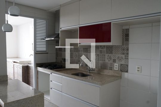 Cozinha - Armários de apartamento para alugar com 2 quartos, 62m² em Vila Endres, Guarulhos