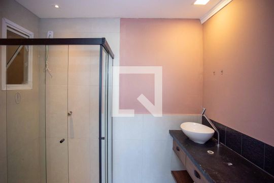 Banheiro da Suíte de apartamento para alugar com 2 quartos, 62m² em Parque Sete de Setembro, Diadema