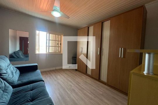 Quarto 1 de casa à venda com 2 quartos, 142m² em Mato Grande, Canoas