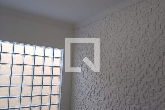 Sala de casa à venda com 3 quartos, 160m² em Vila Alpina, São Paulo