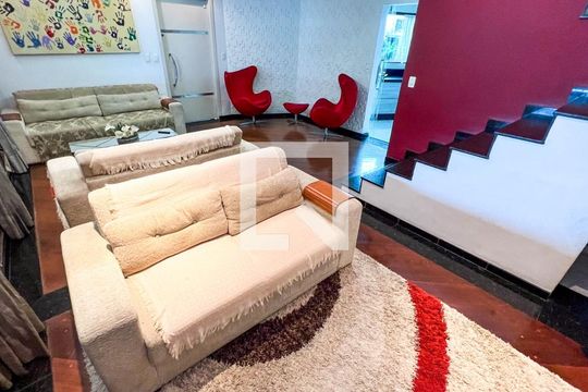 Sala de casa para alugar com 4 quartos, 324m² em Nossa Senhora do O, São Paulo