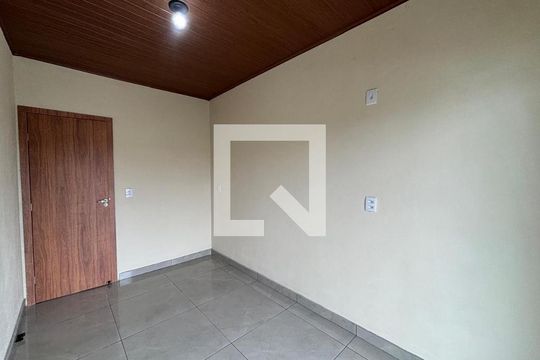 Casa à venda com 2 quartos, 48m² em Feitoria, São Leopoldo