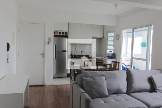 Apartamento à venda com 2 quartos, 65m² em Padroeira, Osasco