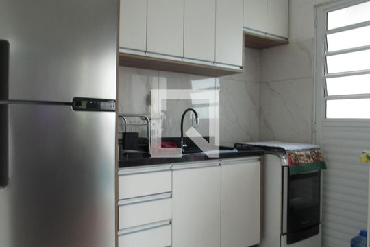 Apartamento à venda com 2 quartos, 65m² em Padroeira, Osasco