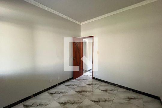 Quarto 1 de apartamento à venda com 2 quartos, 80m² em Cocotá, Rio de Janeiro