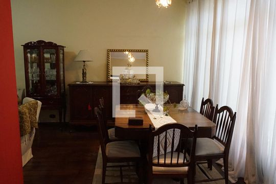 Sala de Jantar de casa para alugar com 6 quartos, 175m² em Jardim Maia, Guarulhos