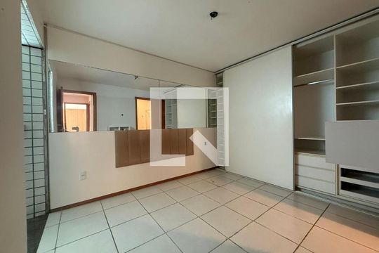 Apartamento à venda com 3 quartos, 197m² em Pampulha, Belo Horizonte