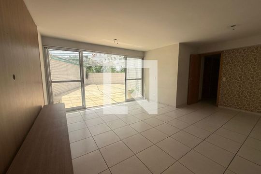 Apartamento à venda com 3 quartos, 197m² em Pampulha, Belo Horizonte