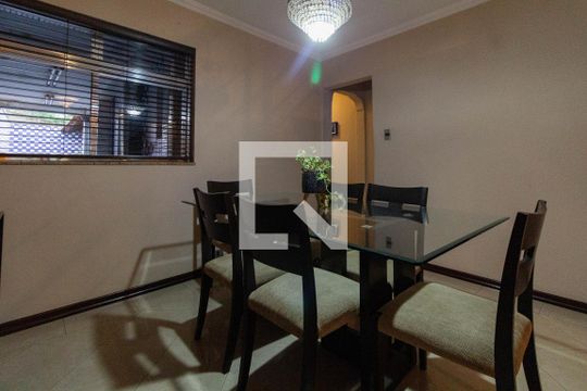 Copa de casa para alugar com 3 quartos, 240m² em Perdizes, São Paulo