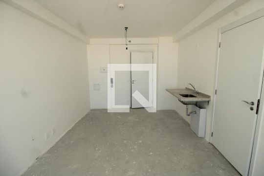 Kitnet/Studio à venda com 1 quarto, 32m² em Sacomã, São Paulo