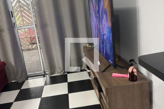 Quarto de casa à venda com 2 quartos, 109m² em Chácara do Solar II (Fazendinha), Santana de Parnaíba