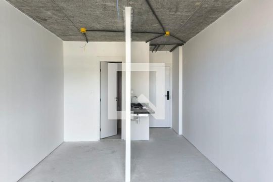 Apartamento para alugar com 1 quarto, 30m² em Jardim Armação, Salvador