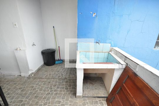 Área de serviço 1 de casa à venda com 5 quartos, 350m² em Jardim Modelo, São Paulo