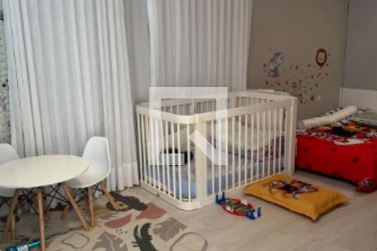 Casa de Condomínio para alugar com 3 quartos, 400m² em Q 13, Brasília