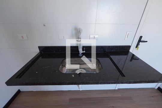 Sala/Cozinha de kitnet/studio à venda com 1 quarto, 25m² em Vila Mariana, São Paulo
