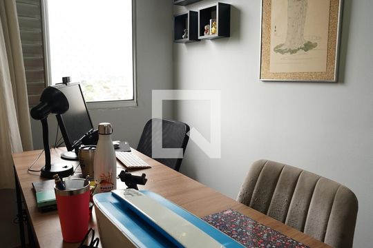 Quarto 1 de apartamento para alugar com 2 quartos, 62m² em Vila Paulista, Guarulhos