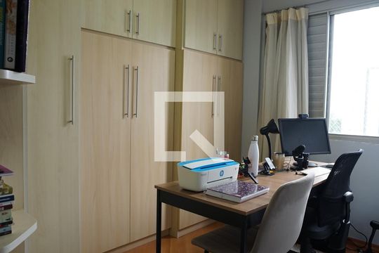 Quarto 1 de apartamento para alugar com 2 quartos, 62m² em Vila Paulista, Guarulhos