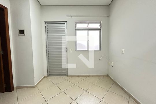 Apartamento para alugar com 1 quarto, 35m² em Jardim Atlântico, Florianópolis